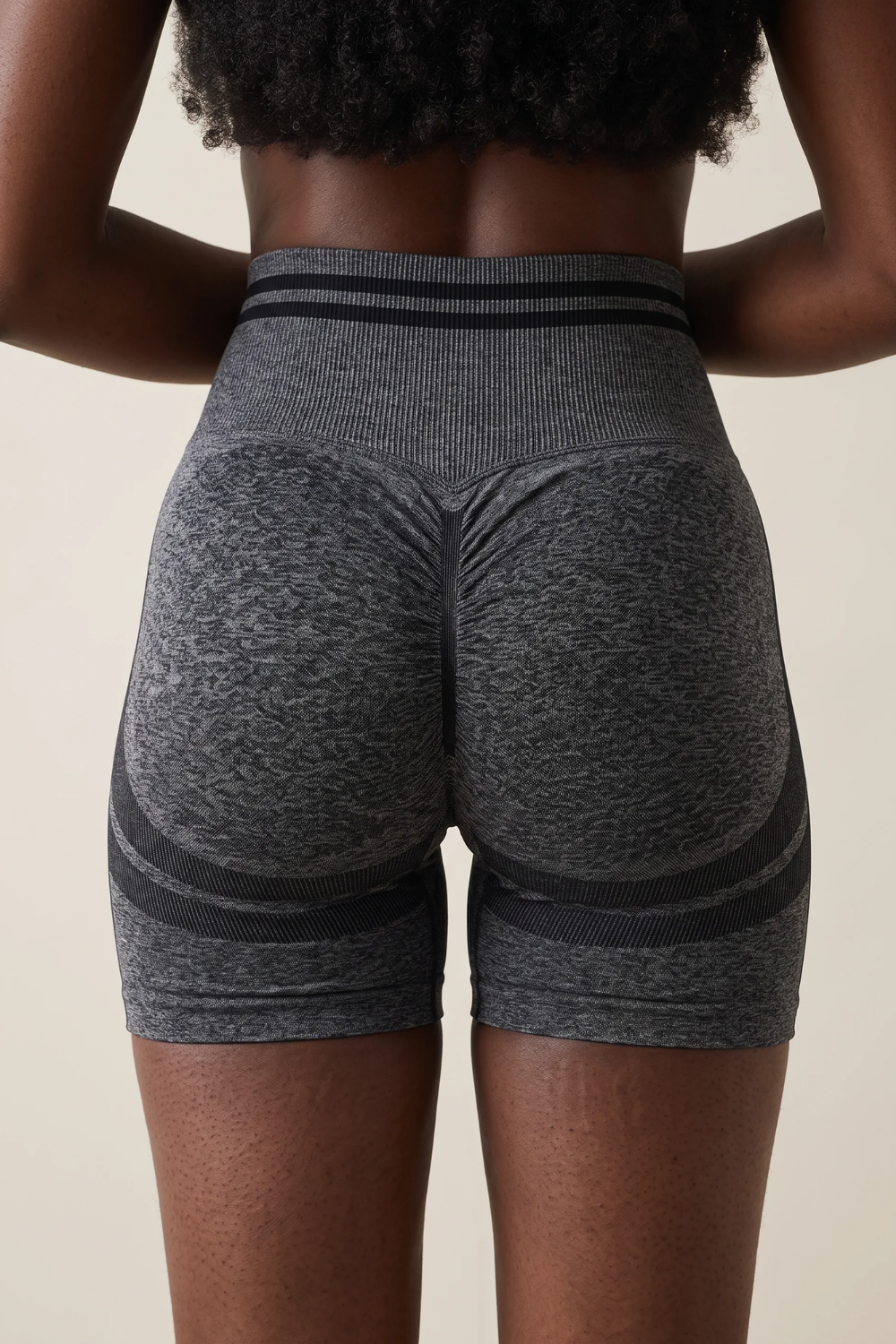 The Essential Shorts Charcoal