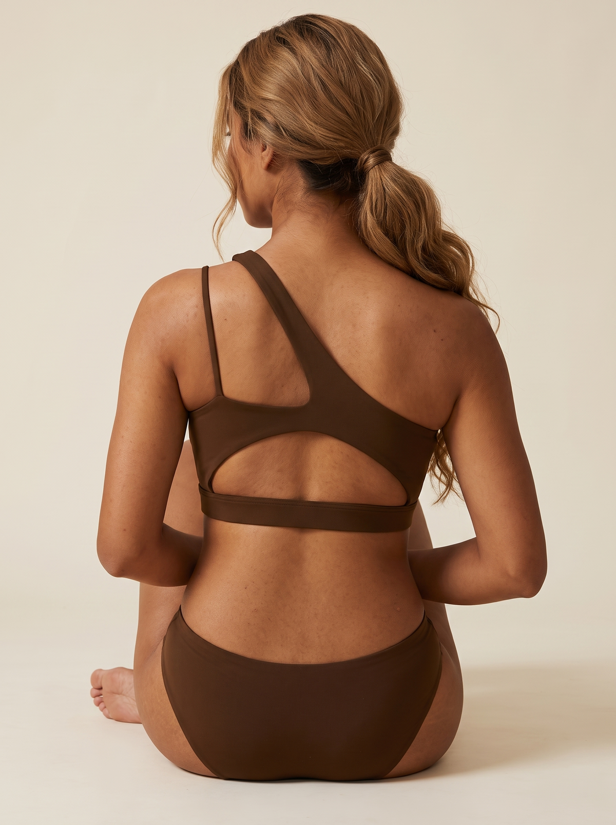 The One Shoulder Top Brown