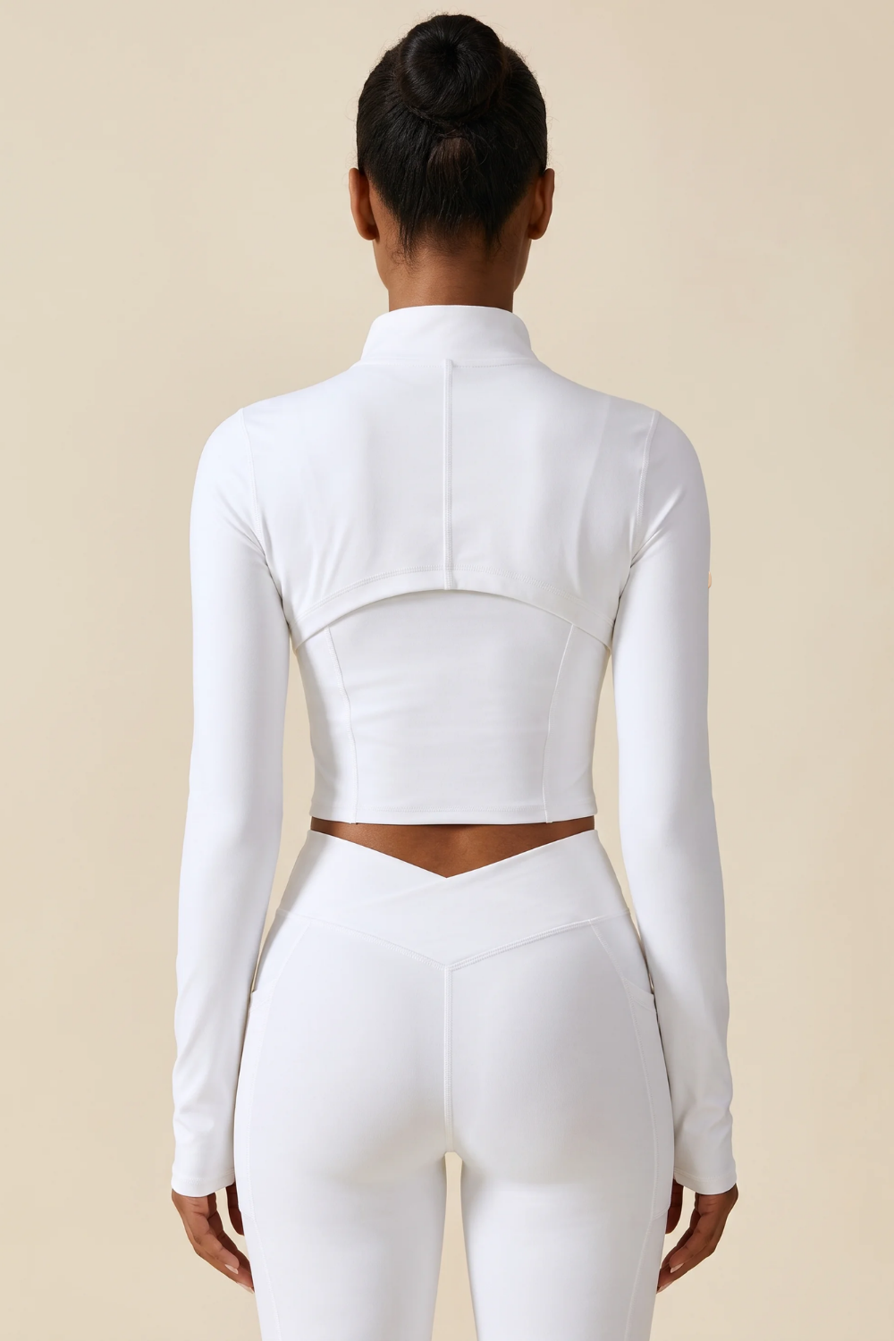 The White Form Zip