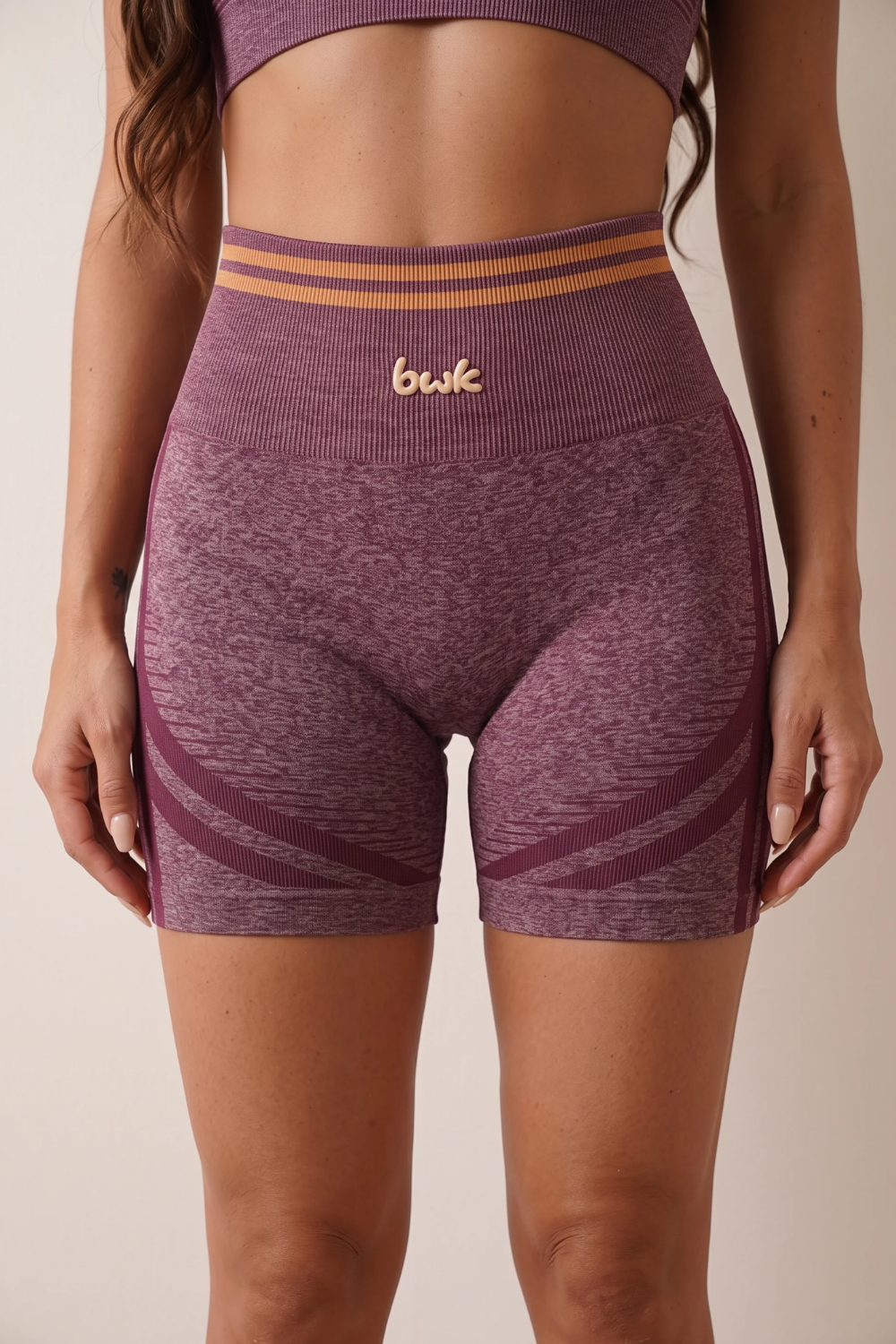 The Essential Shorts Burgundy