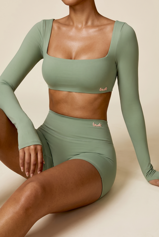 Sportswear Light green Set with Long-Sleeved Top and Square Neckline